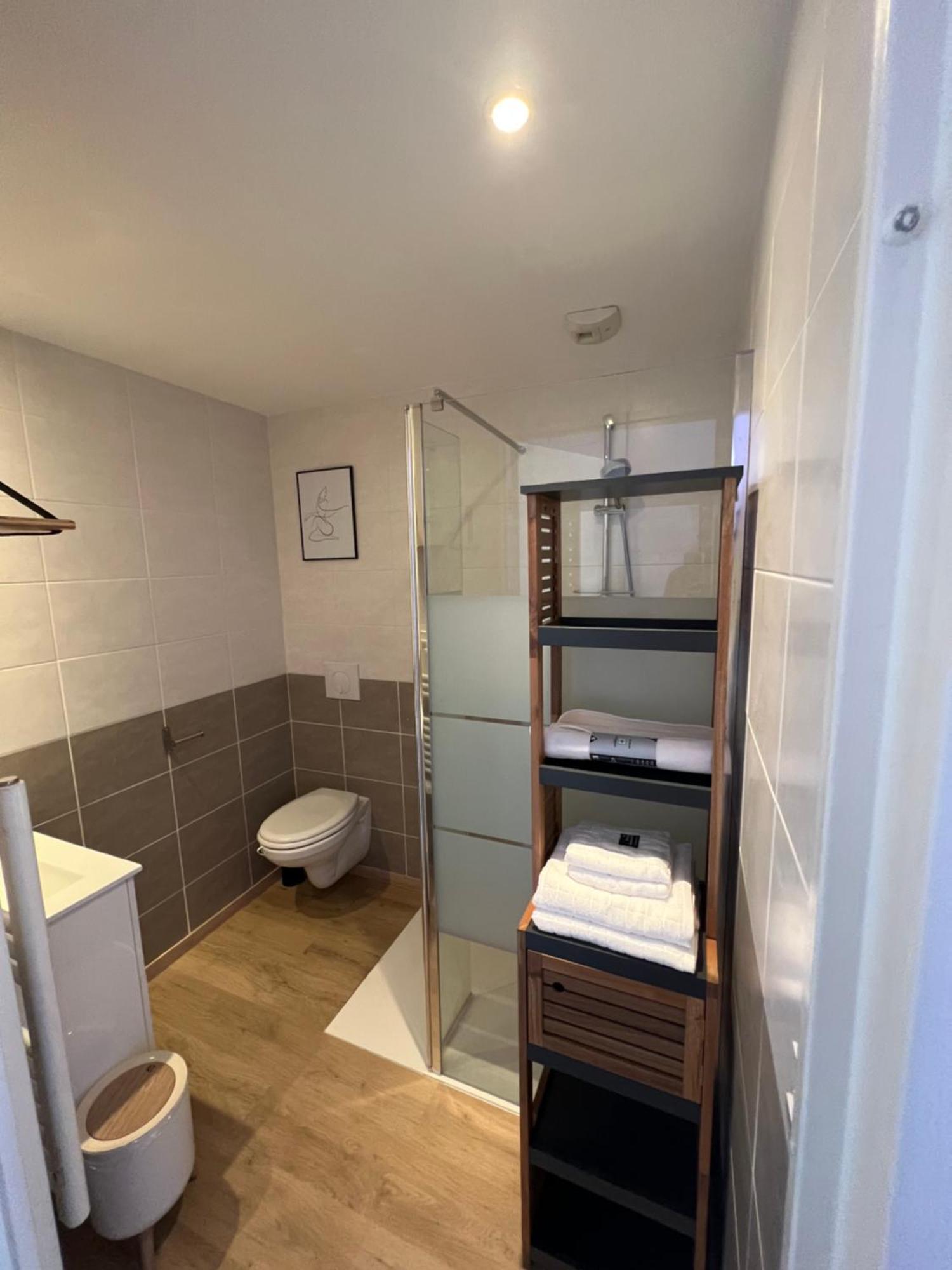 Appartement Cosy, De Tourisme Avec Piscine *