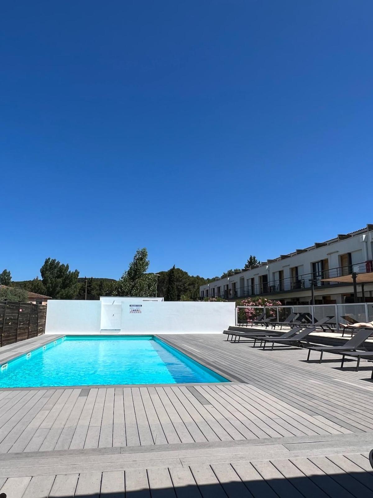 Cosy, De Tourisme Avec Piscine Apartment *